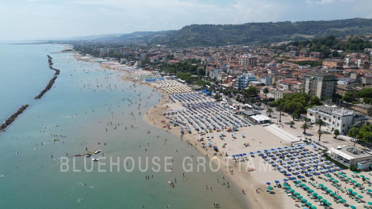 Blue House - Incantevole Casa A Due Passi Dal Mare グロッタンマーレ エクステリア 写真