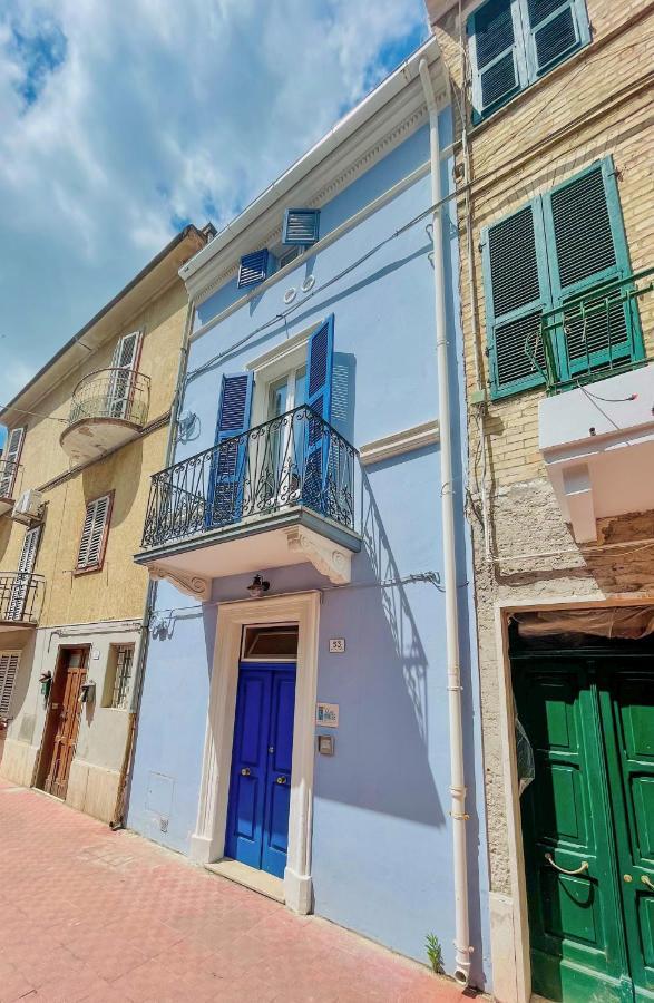 Blue House - Incantevole Casa A Due Passi Dal Mare グロッタンマーレ エクステリア 写真